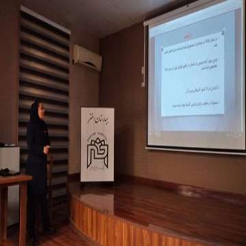 An introduction class on Influenza and Monkey Pox was held in Akhtar hospital
